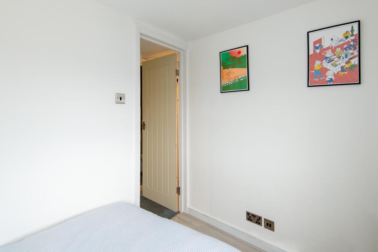 Central One-Bedroom, 99 Steps To The Sea Brighton Dış mekan fotoğraf